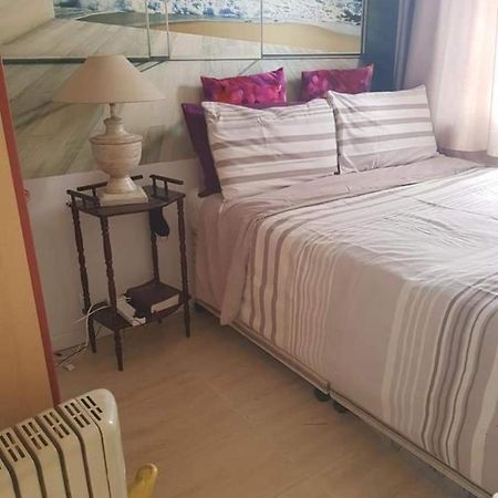 Marahanata Jadwin 1 Beautiful Apartment 1 Bedroom Flat Londra Esterno foto
